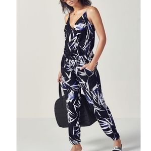 XL Fabletics romper
